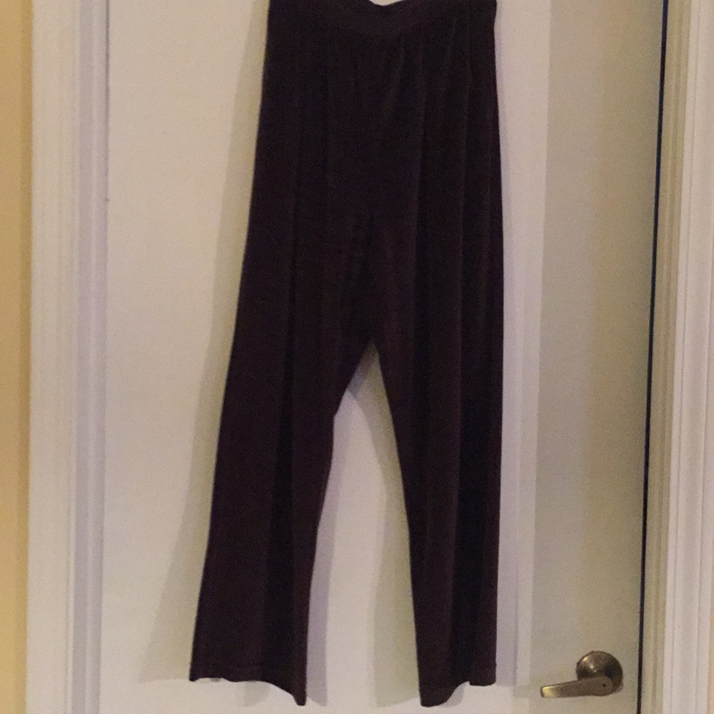 Women’s trousers